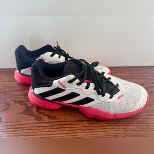 Adidas Barricade kids tennis court shoes